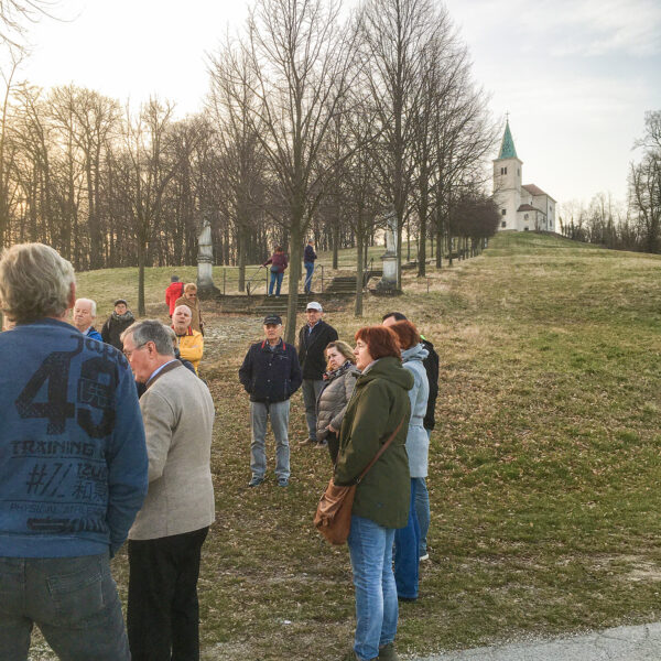 Spannende Impulse, inspirierende Vorträge und reger Austausch: Bei den Dorfgesprächen in Großrussbach trafen sich engagierte Menschen aus der Region, denen die Dorferneuerung am Herzen liegt.