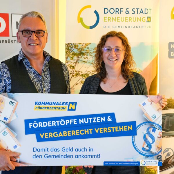 Damit das Geld auch in den Gemeinden ankommt, lud die dorf- & Stadterneuerung in Kooperation mit der Wirtschaftskammer NÖ zum Seminar "Fördertöpfe nutzen & Vergaberecht verstehen" nach Hofstetten-Grünau ein.