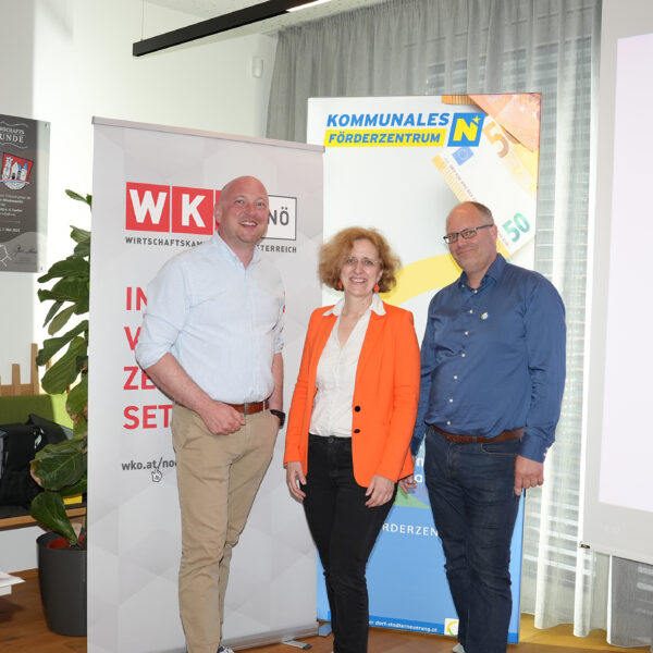 Infos aus erster Hand zu aktuellen Fördermöglichkeiten und dem rechtssicheren Umgang mit Vergabeverfahren standen auch im Mostviertel beim Seminar „Fördertöpfe nutzen & Vergaberecht verstehen“ im Mittelpunkt.