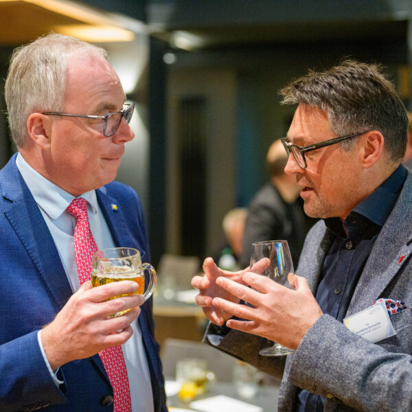 Aktuelle Themen der Dorf- & Stadterneuerung wurden von zahlreichen interessierten Gästen mit LH-Stv. Stephan Pernkopf und vielen weiteren hochkarätigen Expertinnen und Experten diskutiert.