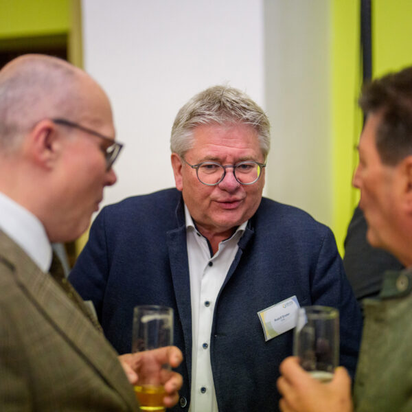 Aktuelle Informationen, interessante Gespräche und gute Stimmung: Der Stammtisch der Dorf- & Stadterneuerung im Waldviertel wurde einmal mehr zum Treffpunkt für alle, denen lebendige Regionen und Dörfer wichtig sind.