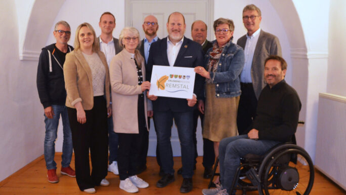 Erwin Winkler(Gedersdorf), Anna – Maria Winkler (Gedersdorf), Stefan Emberger (Senftenberg), Margit Steinmetz (Stratzing), Thomas Resch (Droß), Franz Fehr (Rohrendorf), Erhard Lintner (Droß), Christine Schneider (Senftenberg), Josef Stradinger (Stratzing), Werner Rosenberger (Rohrendorf)