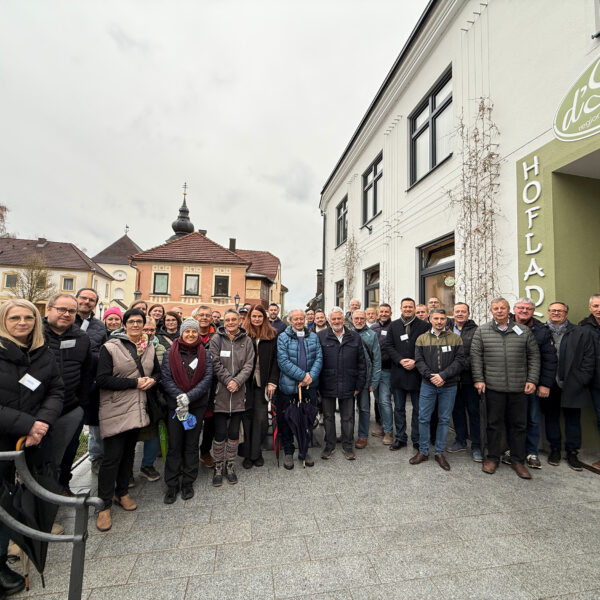 Inspiration, Vernetzung und konkrete Umsetzungsideen für Dorferneuerungsvereine und alle, die etwas bewegen möchten, gab es beim Vernetzungstreffen der Dorf- & Stadterneuerung in Euratsfeld.