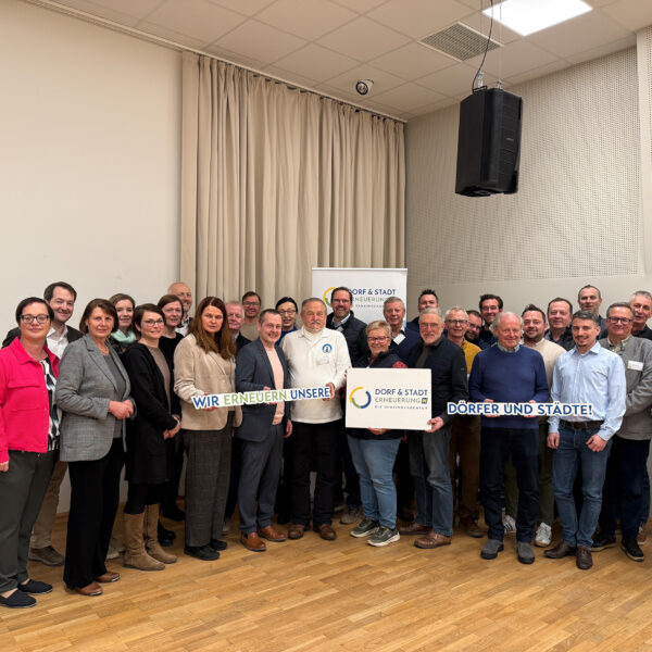 Inspiration, Vernetzung und konkrete Umsetzungsideen für Dorferneuerungsvereine und alle, die etwas bewegen möchten, gab es beim Vernetzungstreffen der Dorf- & Stadterneuerung in Euratsfeld.