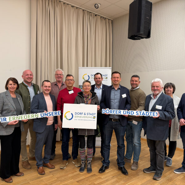 Inspiration, Vernetzung und konkrete Umsetzungsideen für Dorferneuerungsvereine und alle, die etwas bewegen möchten, gab es beim Vernetzungstreffen der Dorf- & Stadterneuerung in Euratsfeld.