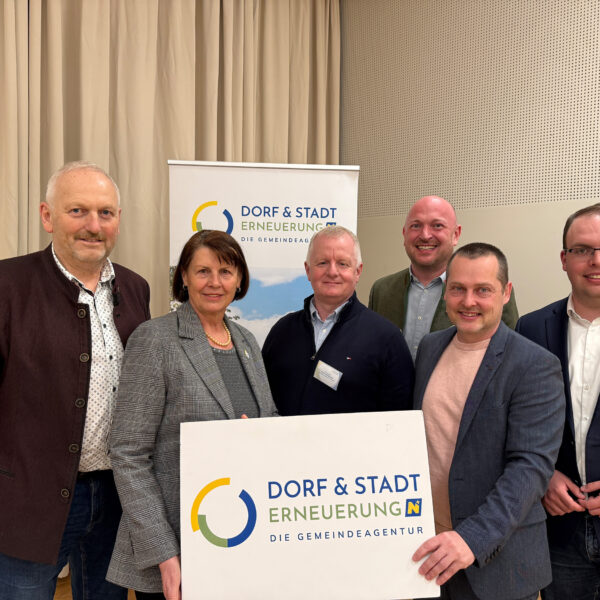 Inspiration, Vernetzung und konkrete Umsetzungsideen für Dorferneuerungsvereine und alle, die etwas bewegen möchten, gab es beim Vernetzungstreffen der Dorf- & Stadterneuerung in Euratsfeld.