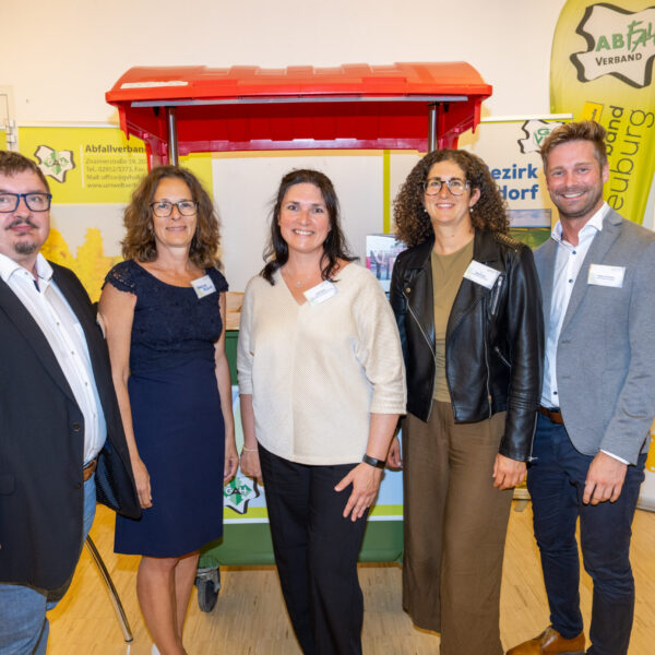 Unter dem Motto „Erneuern wir unsere Dörfer & Städte – Aus Liebe zum Land!“ ging der Stammtisch der Dorf- & Stadterneuerung 2026 in Hollabrunn über die Bühne.