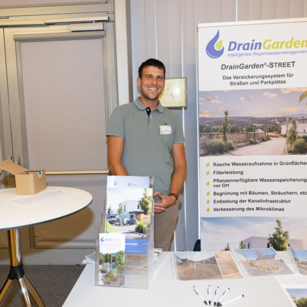 Unter dem Motto „Erneuern wir unsere Dörfer & Städte – Aus Liebe zum Land!“ ging der Stammtisch der Dorf- & Stadterneuerung 2026 in Hollabrunn über die Bühne.