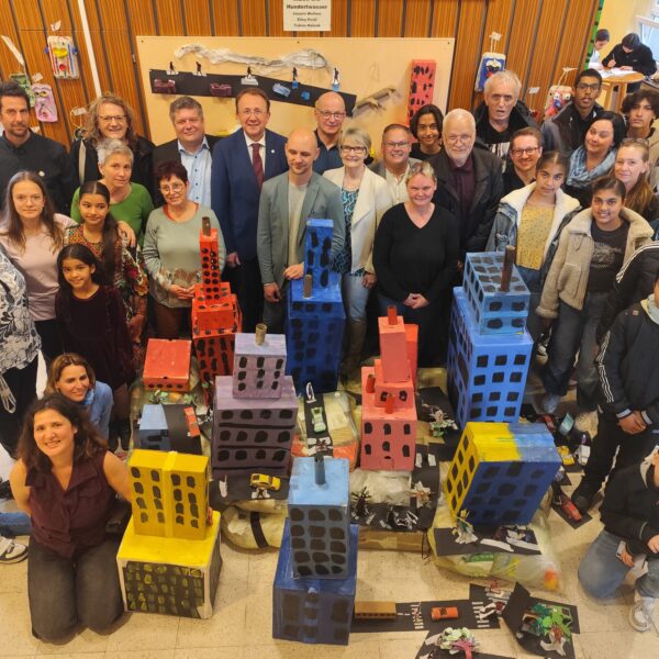 Die Dorf- und Stadterneuerung unterstützt die Kernteams der Stadtteile Spratzern, St. Georgen, Wagram und Harland bei ihren Sitzungen durch Moderation und Projektmanagement.