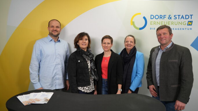 Referenten des Online-Seminars "Lebenswerte Ortskerne für die Zukunft"