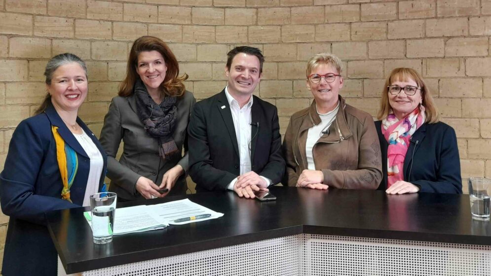 Referentinnen und Referenten beim Online-Seminar familienfreundliche Gemeinde