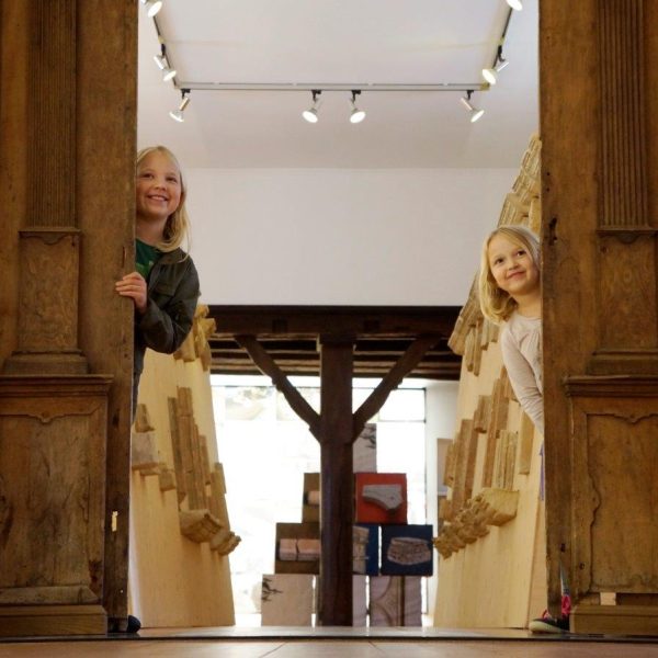 Seit 2007 wurde und wird von Ehrenamtlichen am Ab- Neu- und Umbau des Heimatmuseums, heute museum ORTH, gearbeitet.