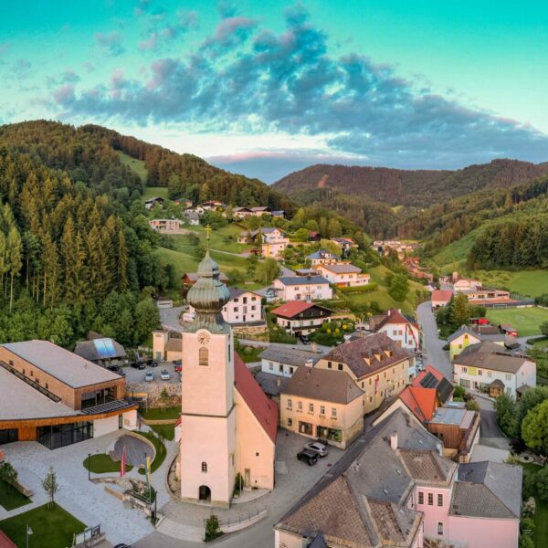 Die Gemeinde Reinsberg zeigt eindrucksvoll, wie Ortskernentwicklung mit Herz, Verstand und Gemeinschaft gelingen kann.