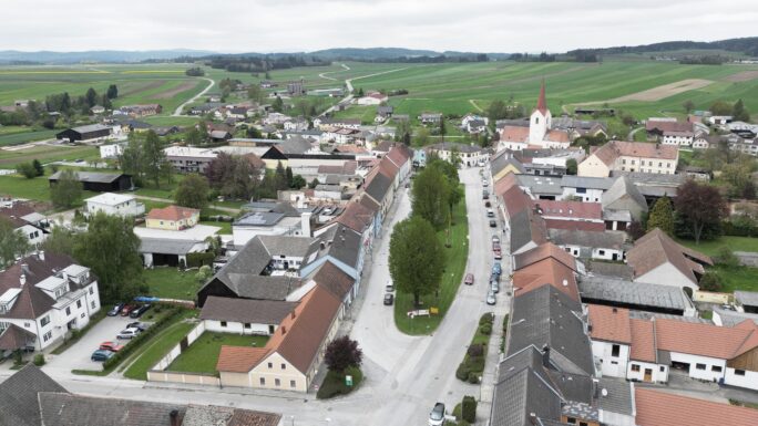 Der Hauptplatz in Schweiggers soll neu gestaltet werden.