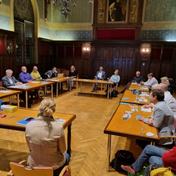 Vom Leitbild bis zum Masterplan 2036, vom Reparaturcafé bis zum Steuerstern –in Korneuburg bringen sich Menschen aktiv ein, um ihre Stadt lebenswerter zu machen.