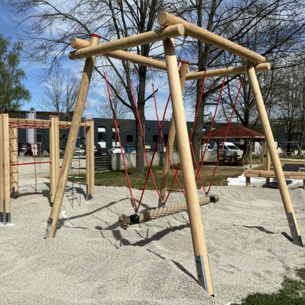 Mit neuen Projekten zur Stadterneuerung wird der Ortskern belebt, der Beserlpark ganzjährig nutzbar und der Spielplatz zum Familien-Hotspot
