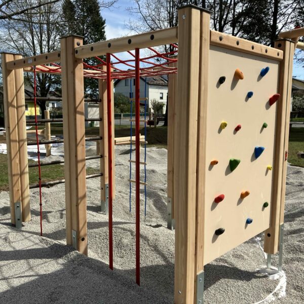Mit neuen Projekten zur Stadterneuerung wird der Ortskern belebt, der Beserlpark ganzjährig nutzbar und der Spielplatz zum Familien-Hotspot